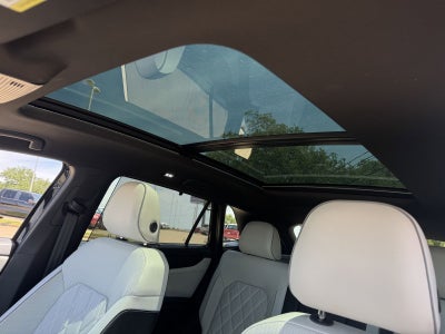 2024 Volkswagen Atlas Cross Sport 2.0T SEL Premium R-Line