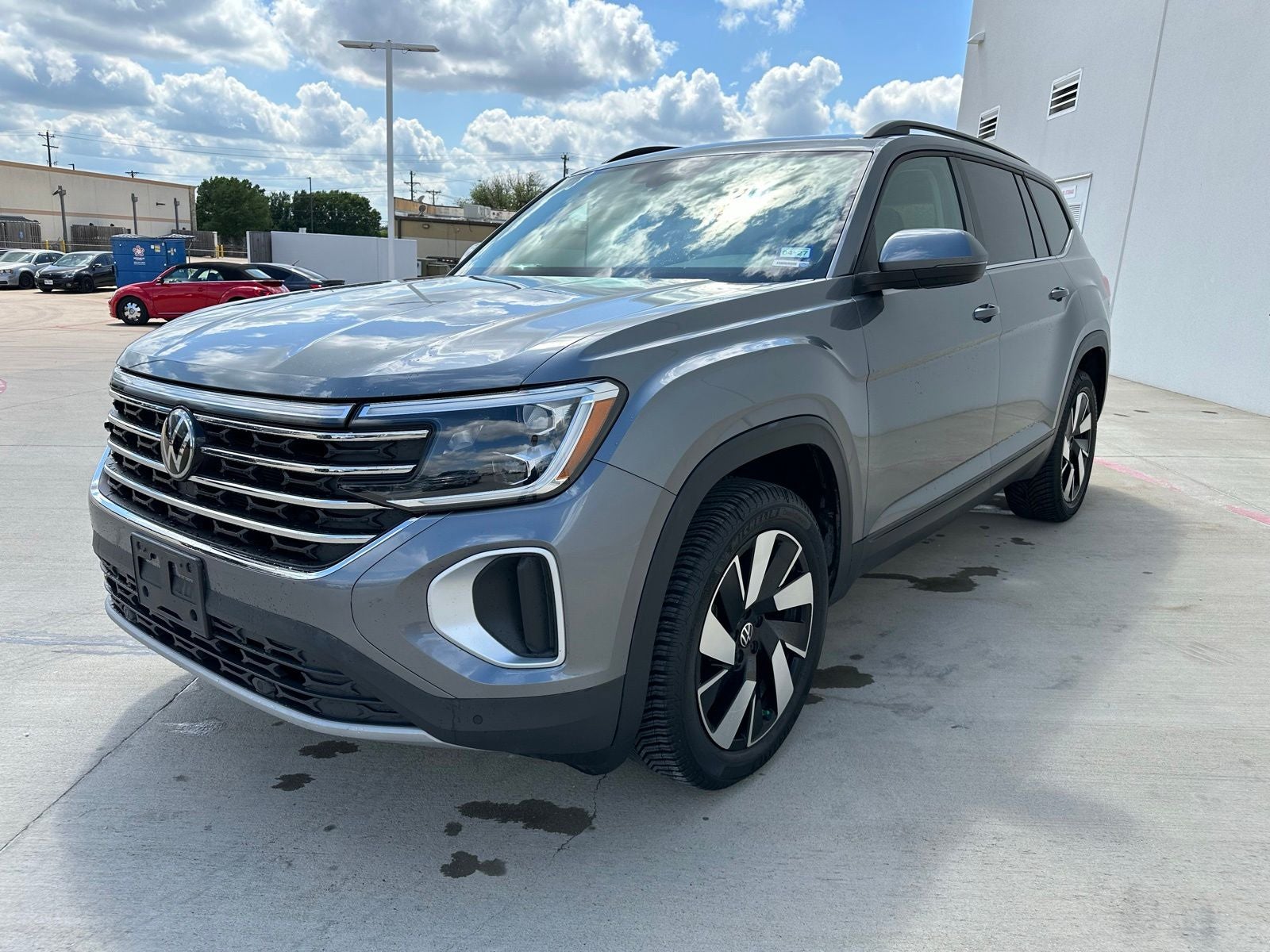 2024 Volkswagen Atlas 2.0T SE w/Technology