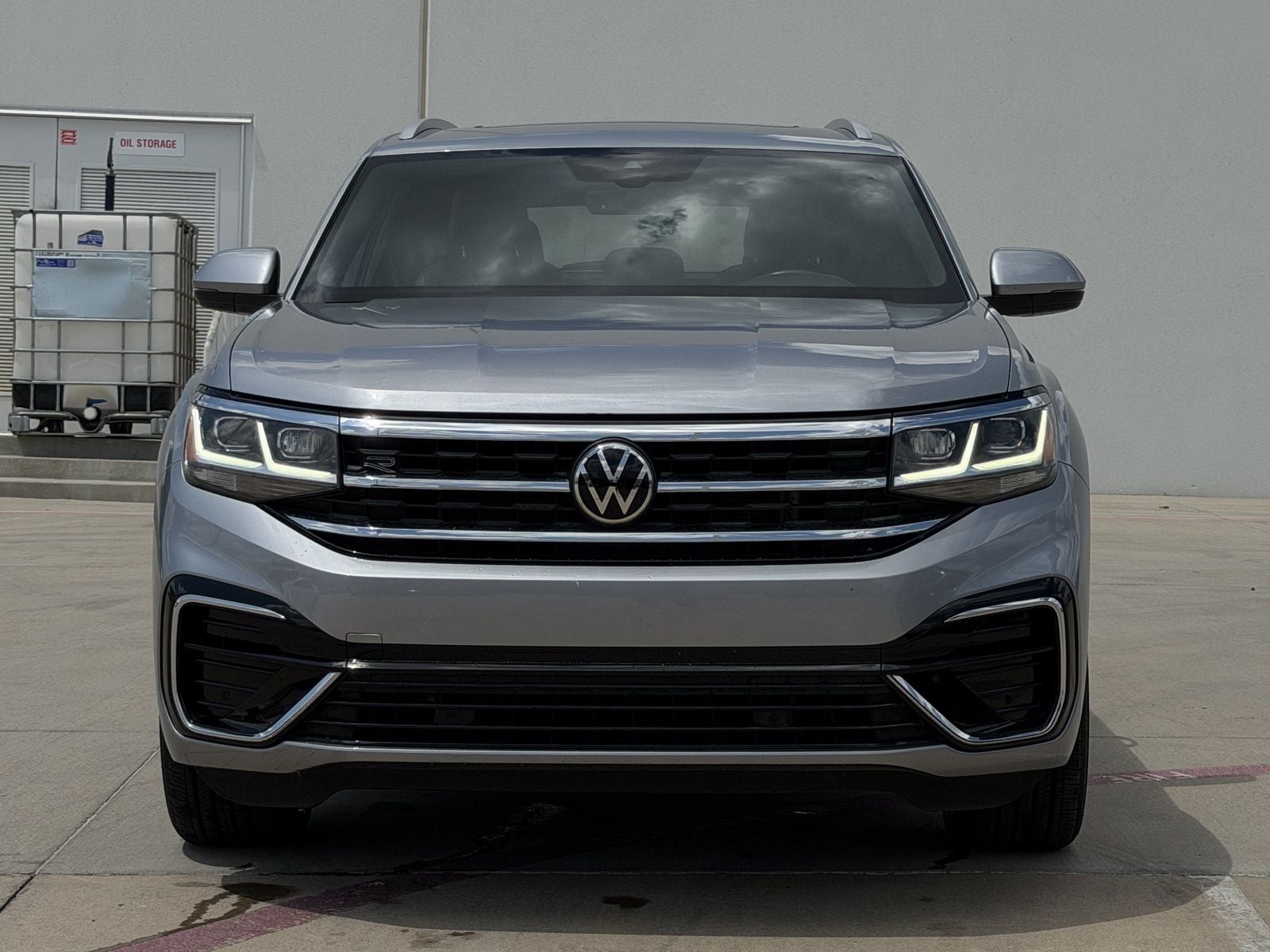 2022 Volkswagen Atlas Cross Sport 3.6L V6 SEL R-Line