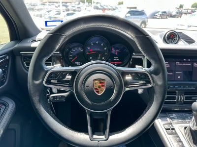 2021 Porsche Macan Base