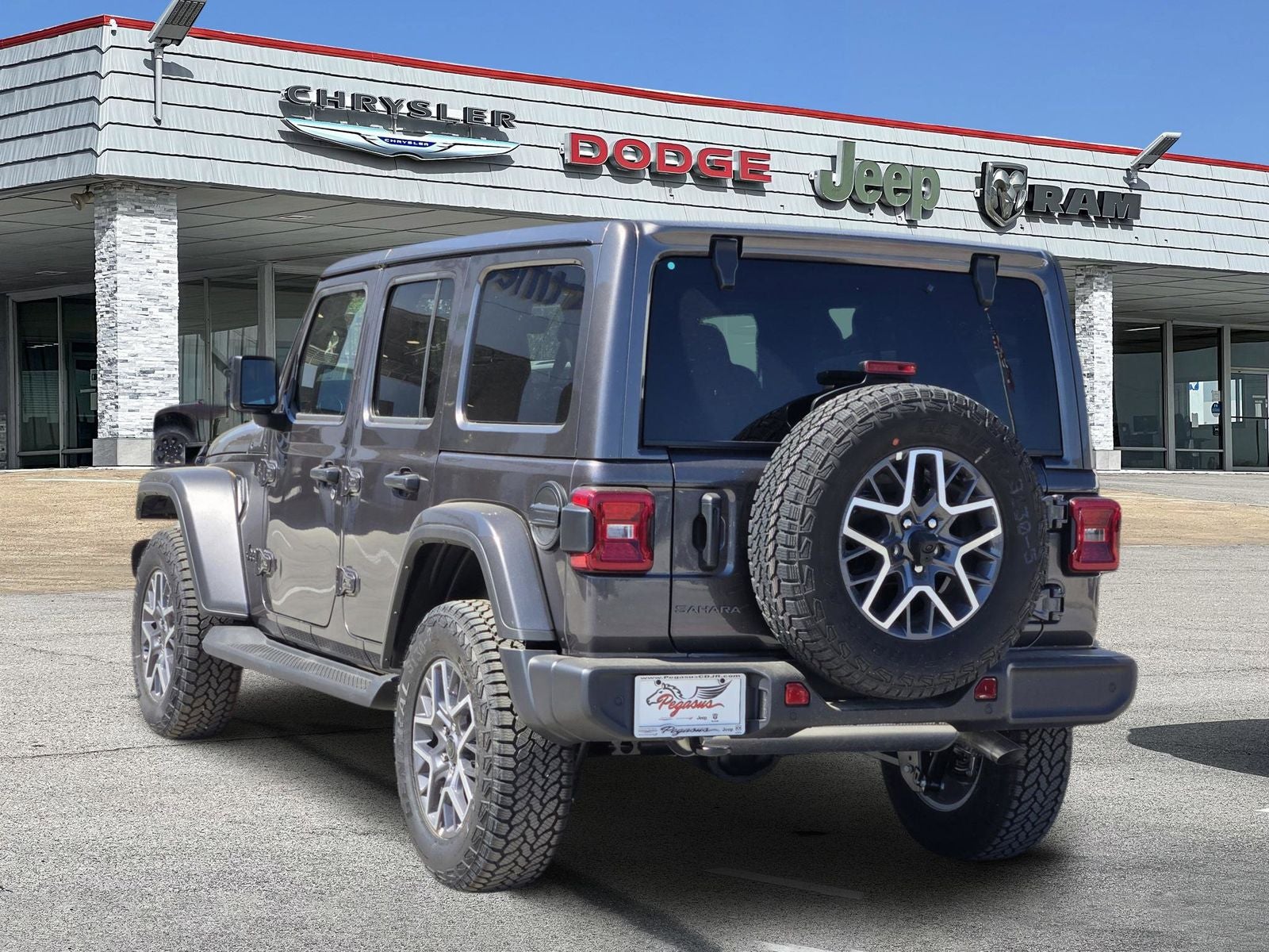 2025 Jeep Wrangler WRANGLER 4-DOOR SAHARA