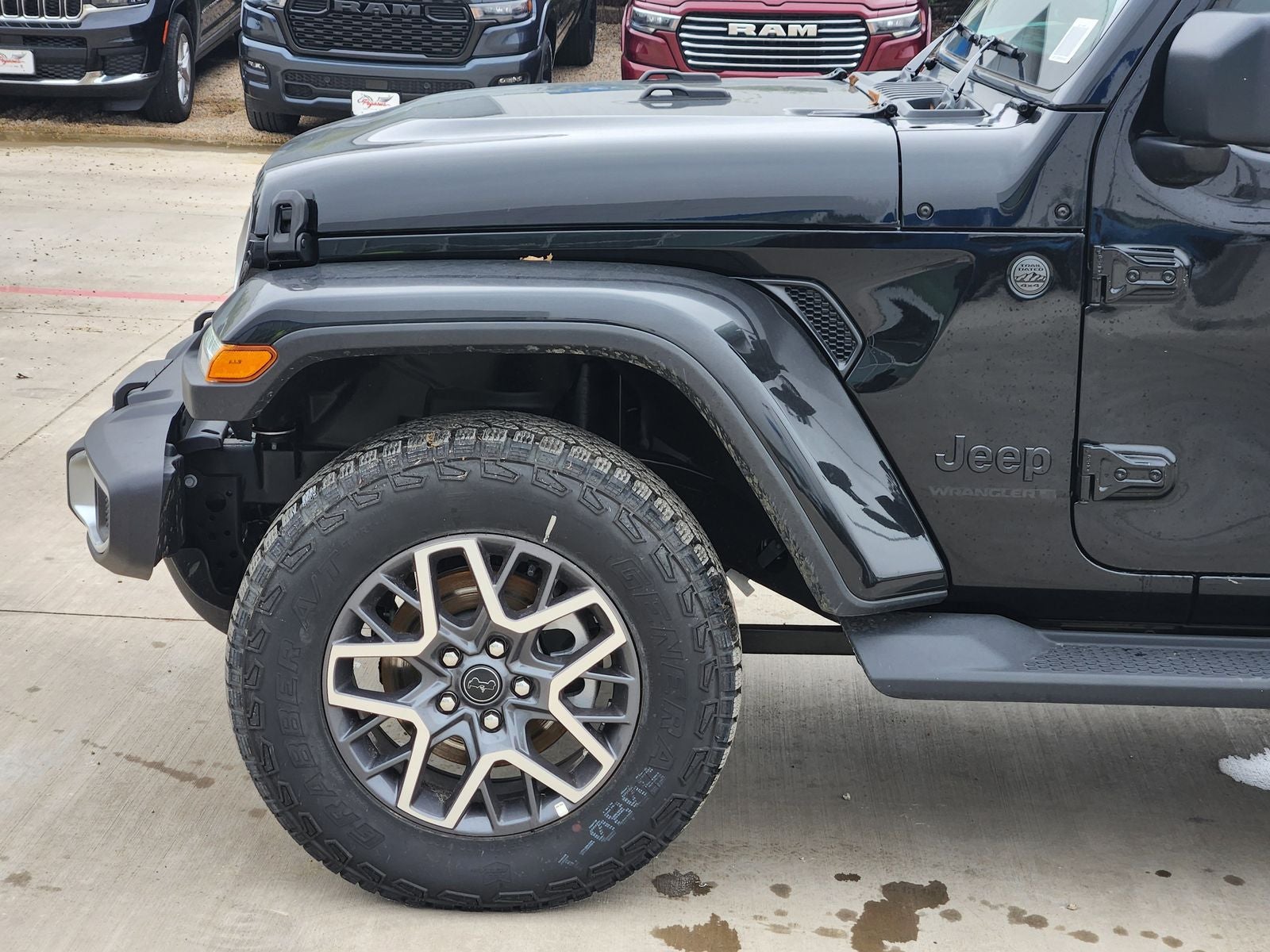 2025 Jeep Wrangler WRANGLER 4-DOOR SAHARA