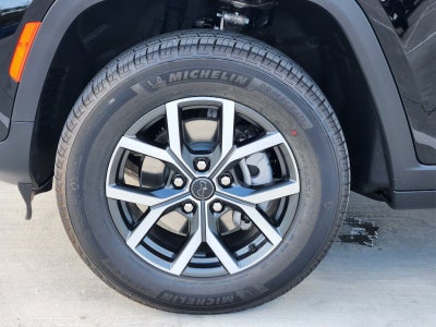 2027 Jeep Grand Cherokee GRAND CHEROKEE LAREDO X 4X2