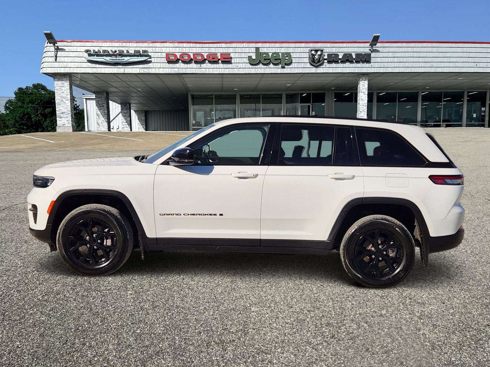 2024 Jeep Grand Cherokee Altitude X 4x4