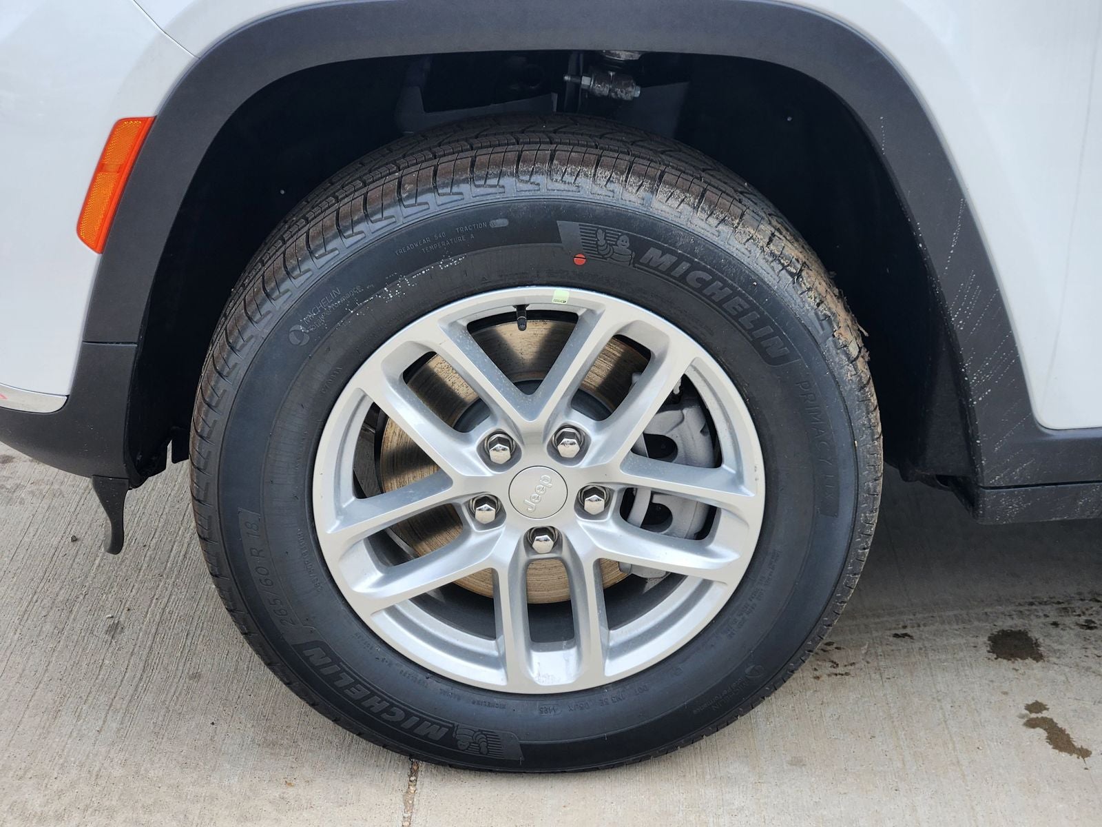 2025 Jeep Grand Cherokee L GRAND CHEROKEE L LAREDO 4X4