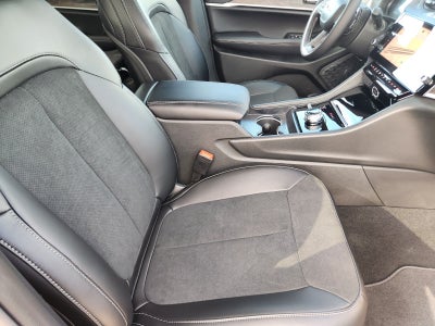 2027 Jeep Grand Cherokee L Laredo Altitude