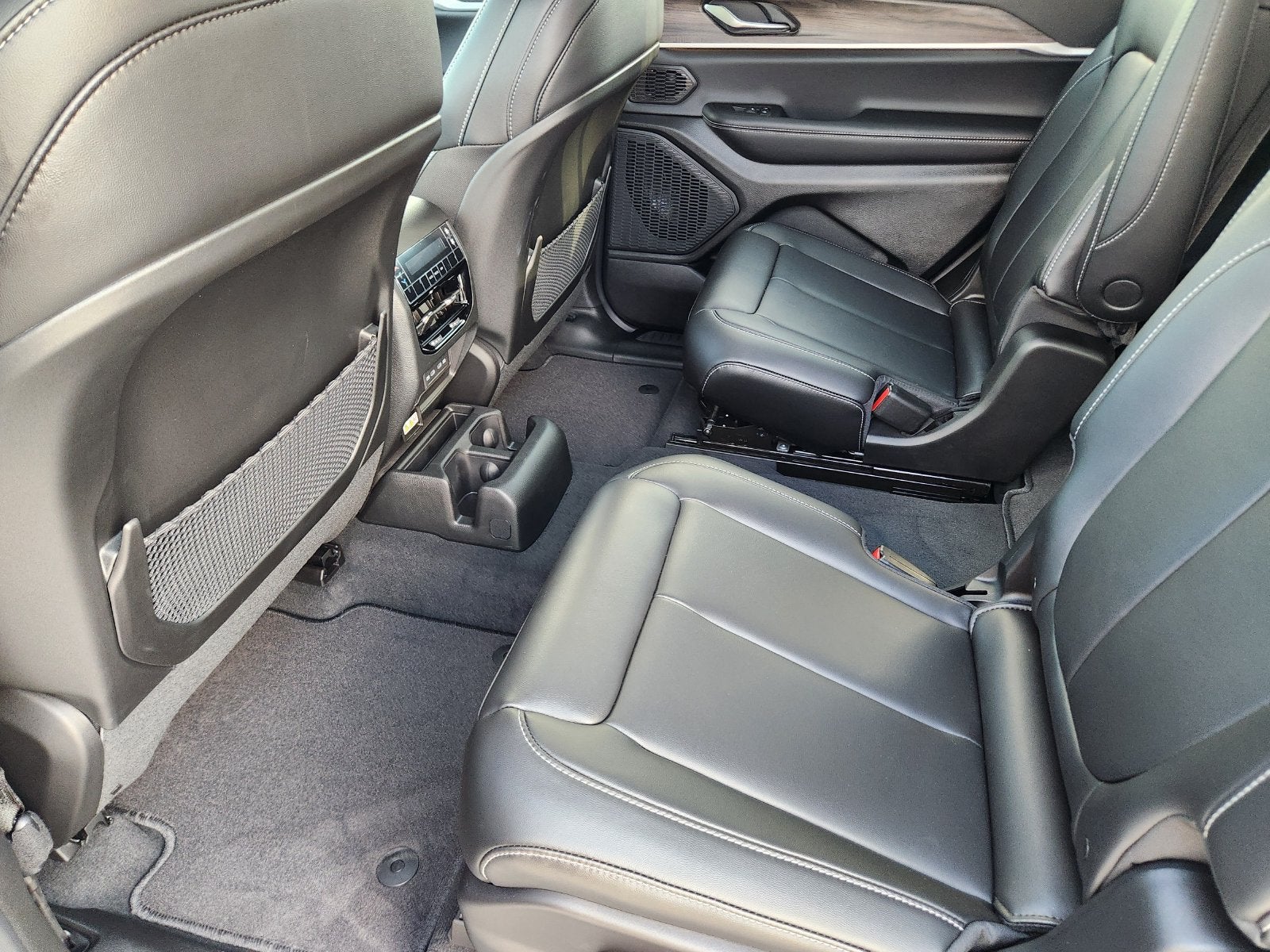 2027 Jeep Grand Cherokee L GRAND CHEROKEE L LIMITED 4X4