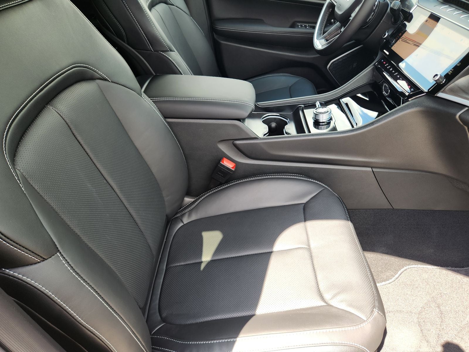 2027 Jeep Grand Cherokee L GRAND CHEROKEE L LIMITED RESERVE 4X4