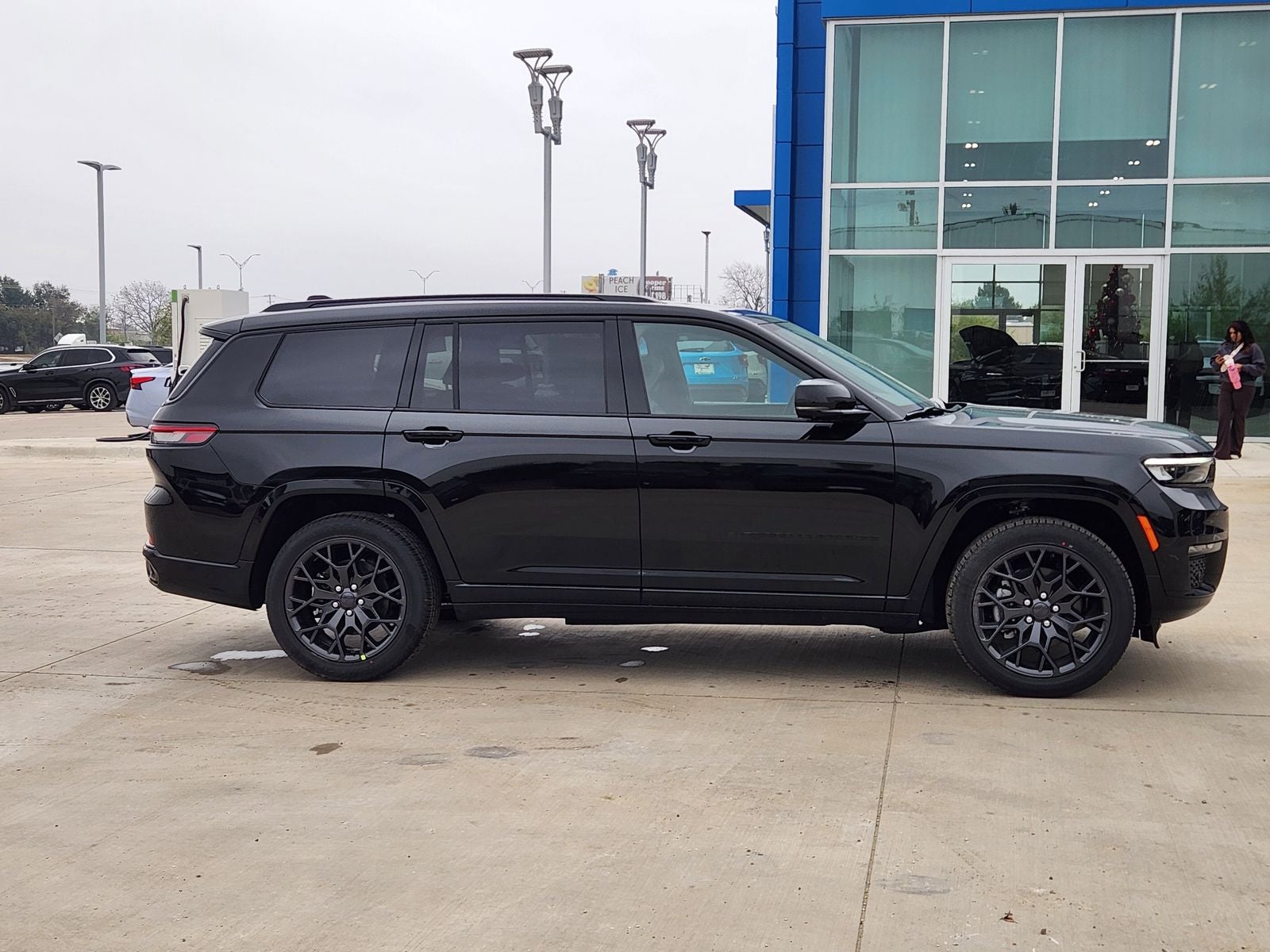 2025 Jeep Grand Cherokee L GRAND CHEROKEE L SUMMIT 4X4