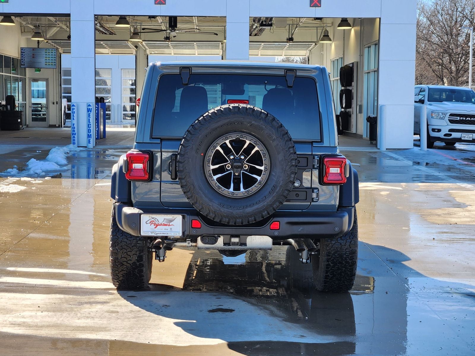 2026 Jeep Wrangler WRANGLER 4-DOOR MOAB 392