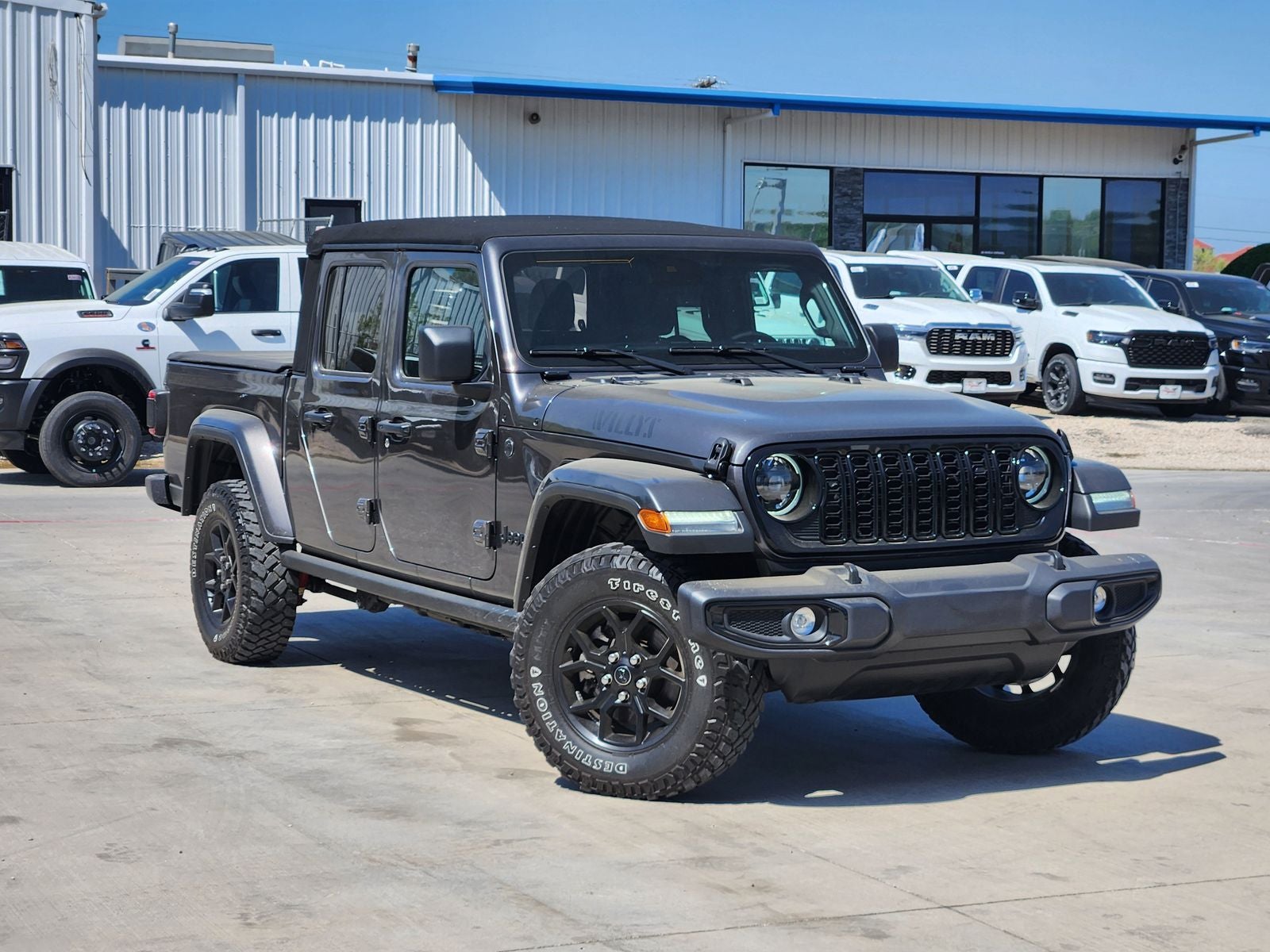 2024 Jeep Gladiator Willys
