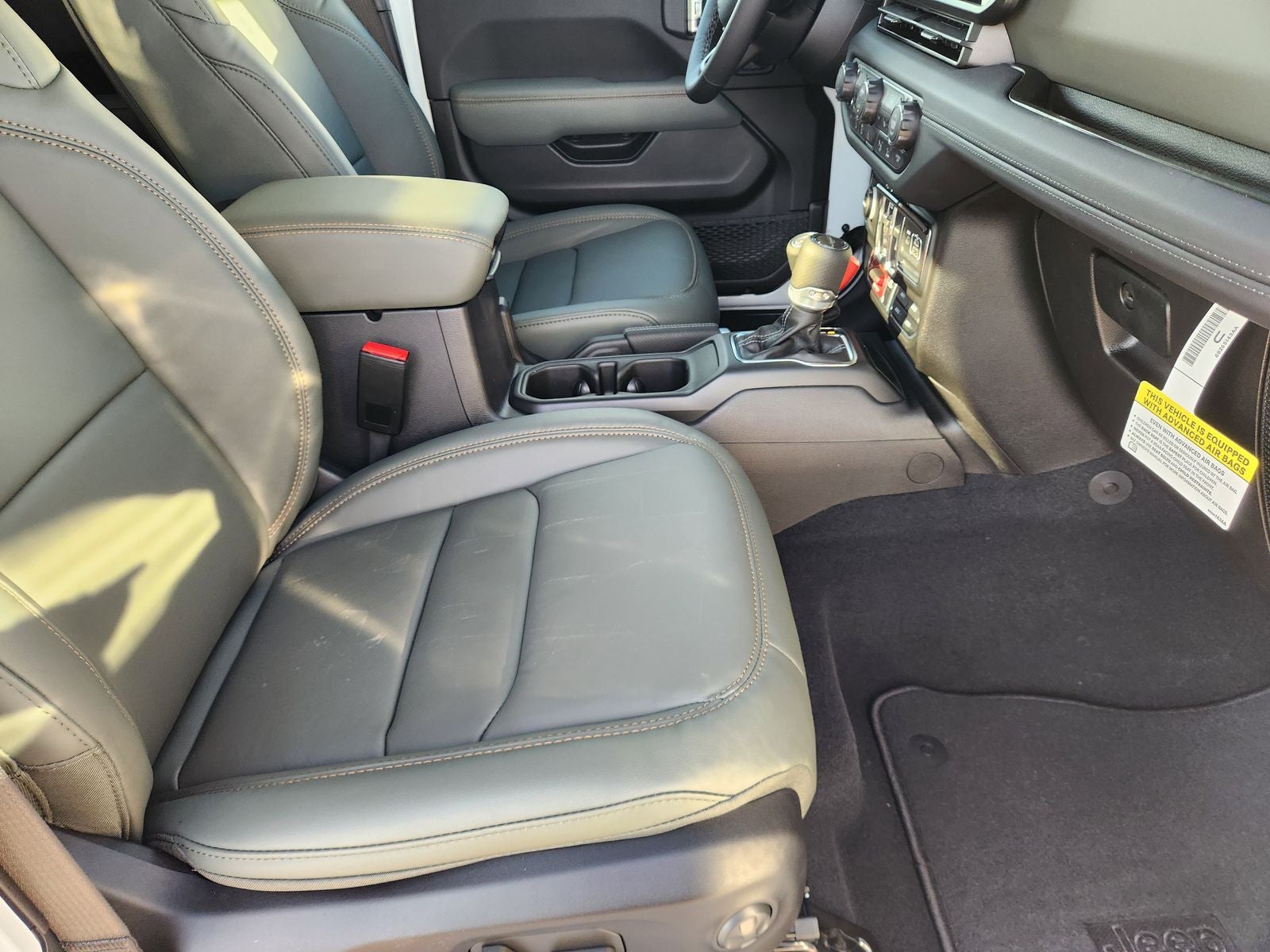 2026 Jeep Gladiator GLADIATOR MOJAVE X 4X4