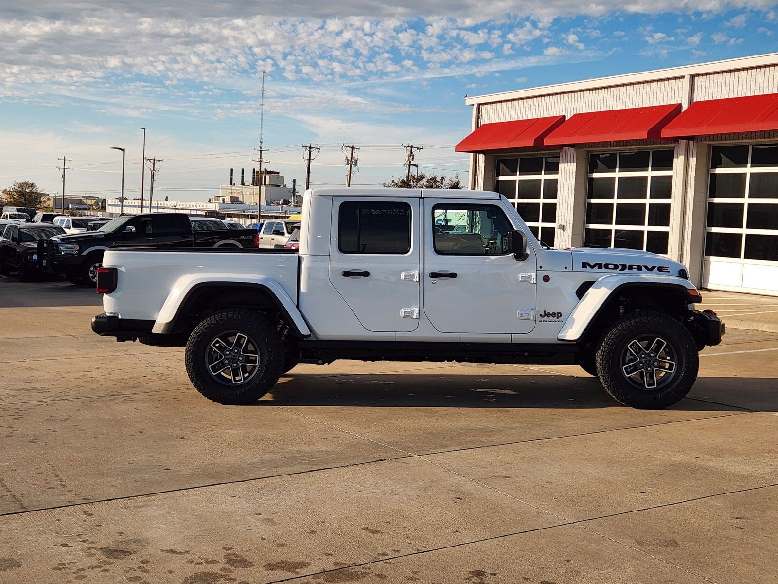 2026 Jeep Gladiator GLADIATOR MOJAVE X 4X4