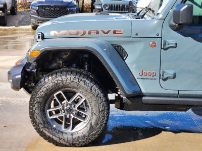 2026 Jeep Gladiator GLADIATOR MOJAVE 4X4