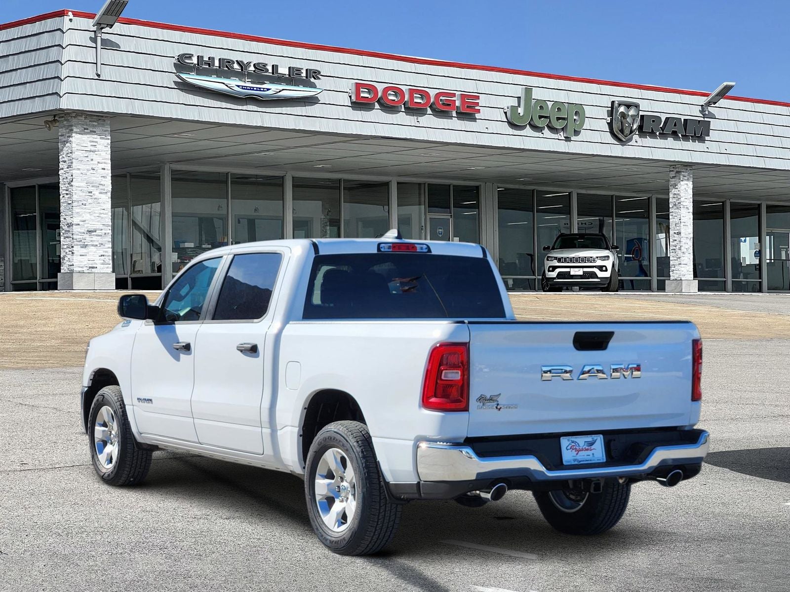 2026 RAM Ram 1500 RAM 1500 LONE STAR CREW CAB 4X2 5'7' BOX