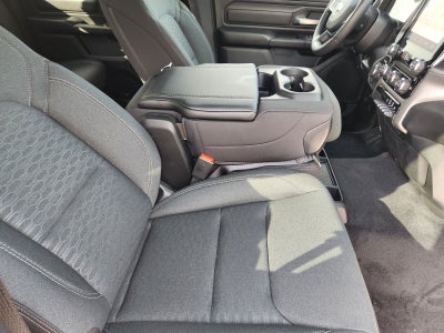 2026 RAM Ram 1500 RAM 1500 EXPRESS CREW CAB 4X2 5'7' BOX