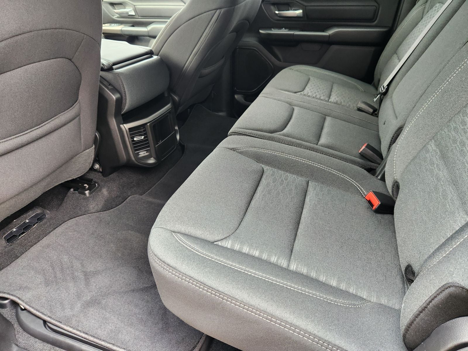 2026 RAM Ram 1500 RAM 1500 EXPRESS CREW CAB 4X2 5'7' BOX
