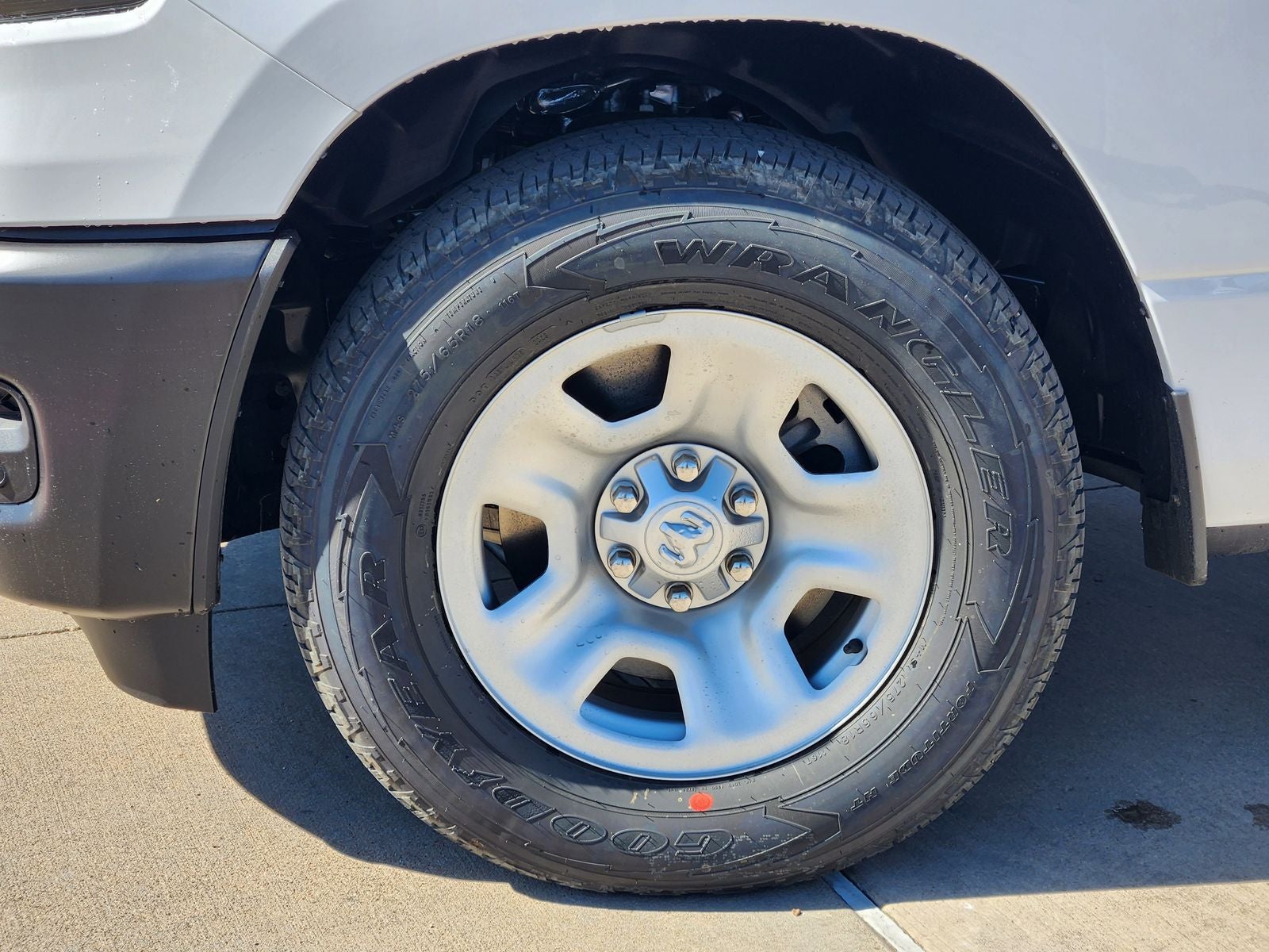 2026 RAM Ram 1500 RAM 1500 TRADESMAN CREW CAB 4X2 5'7' BOX