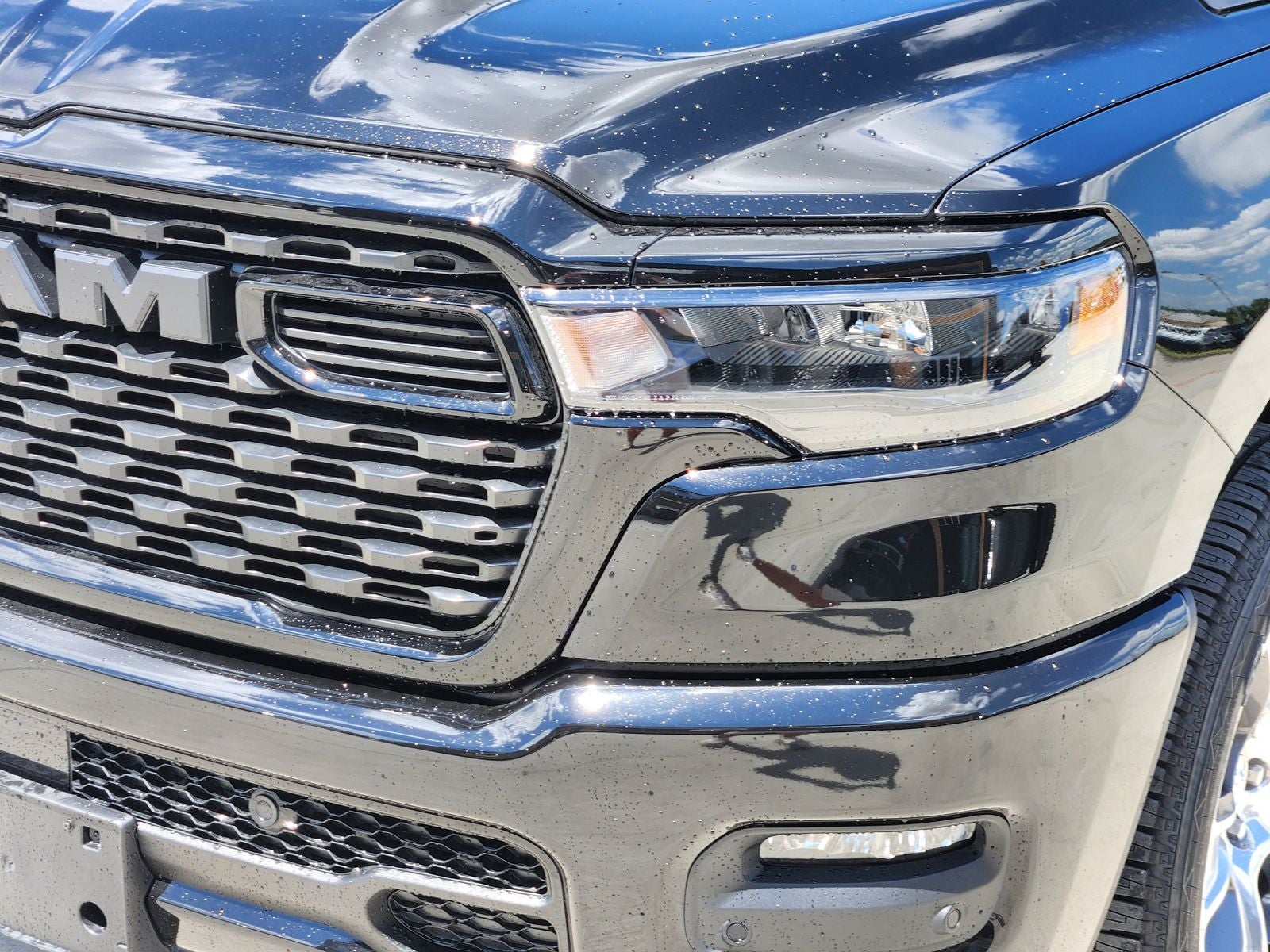 2026 RAM Ram 1500 RAM 1500 EXPRESS QUAD CAB 4X2 6'4' BOX
