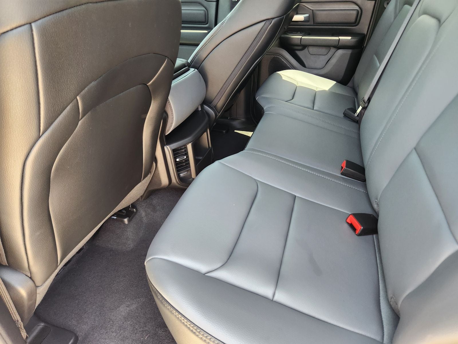 2026 RAM Ram 1500 RAM 1500 TRADESMAN QUAD CAB 4X2 6'4' BOX