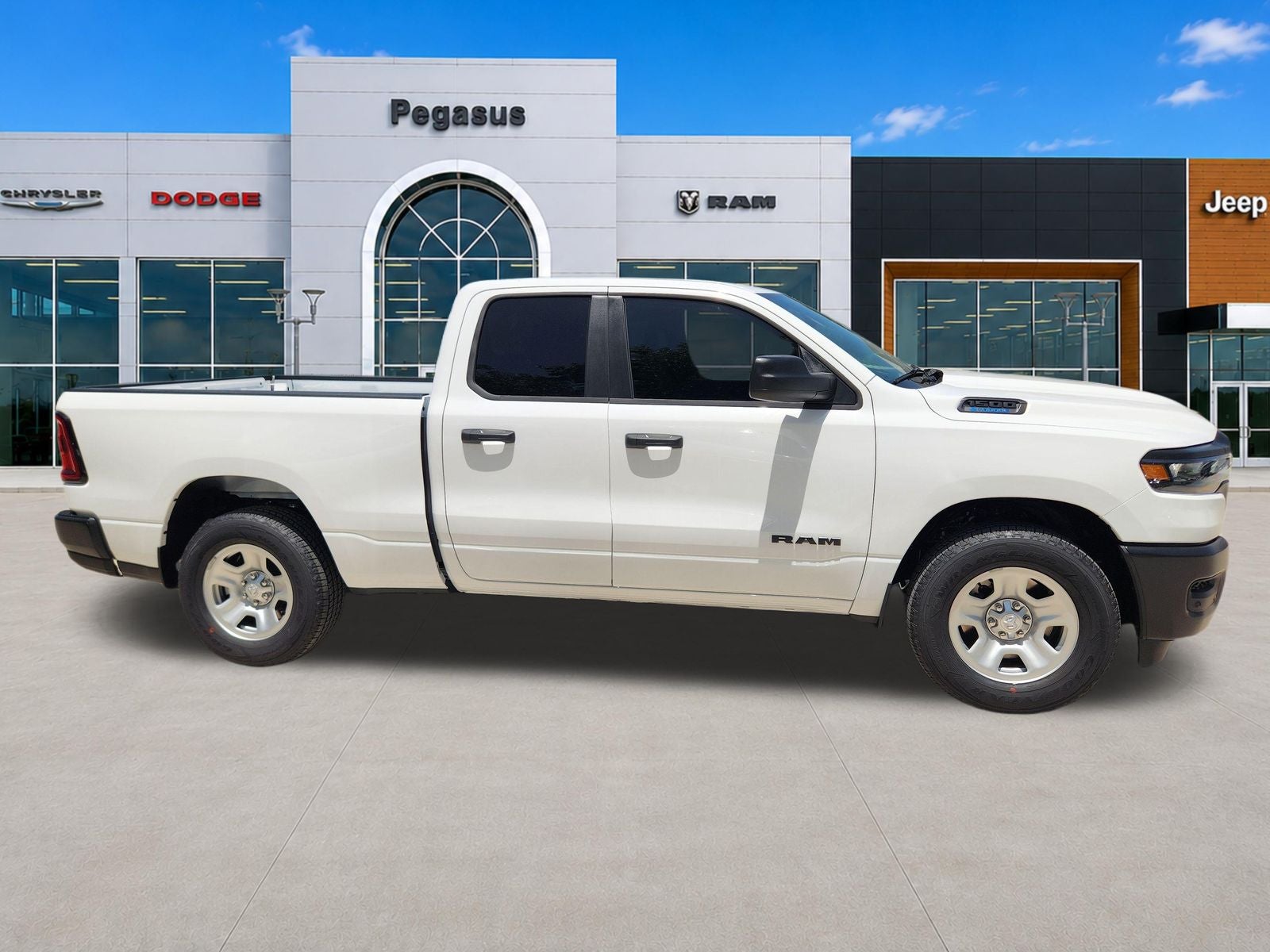 2026 RAM Ram 1500 RAM 1500 TRADESMAN QUAD CAB 4X2 6'4' BOX