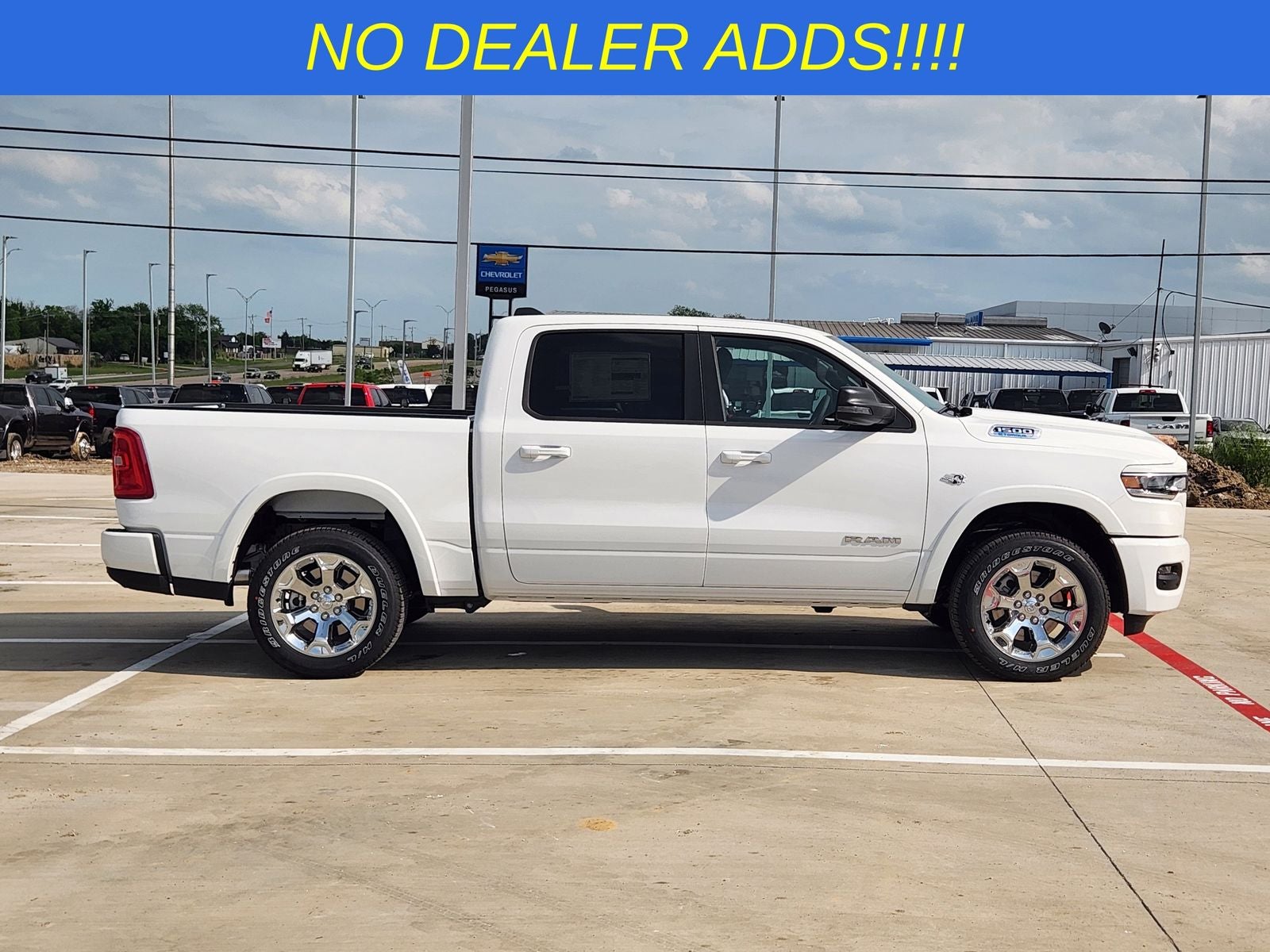 2026 RAM Ram 1500 RAM 1500 LONE STAR CREW CAB 4X4 5'7' BOX