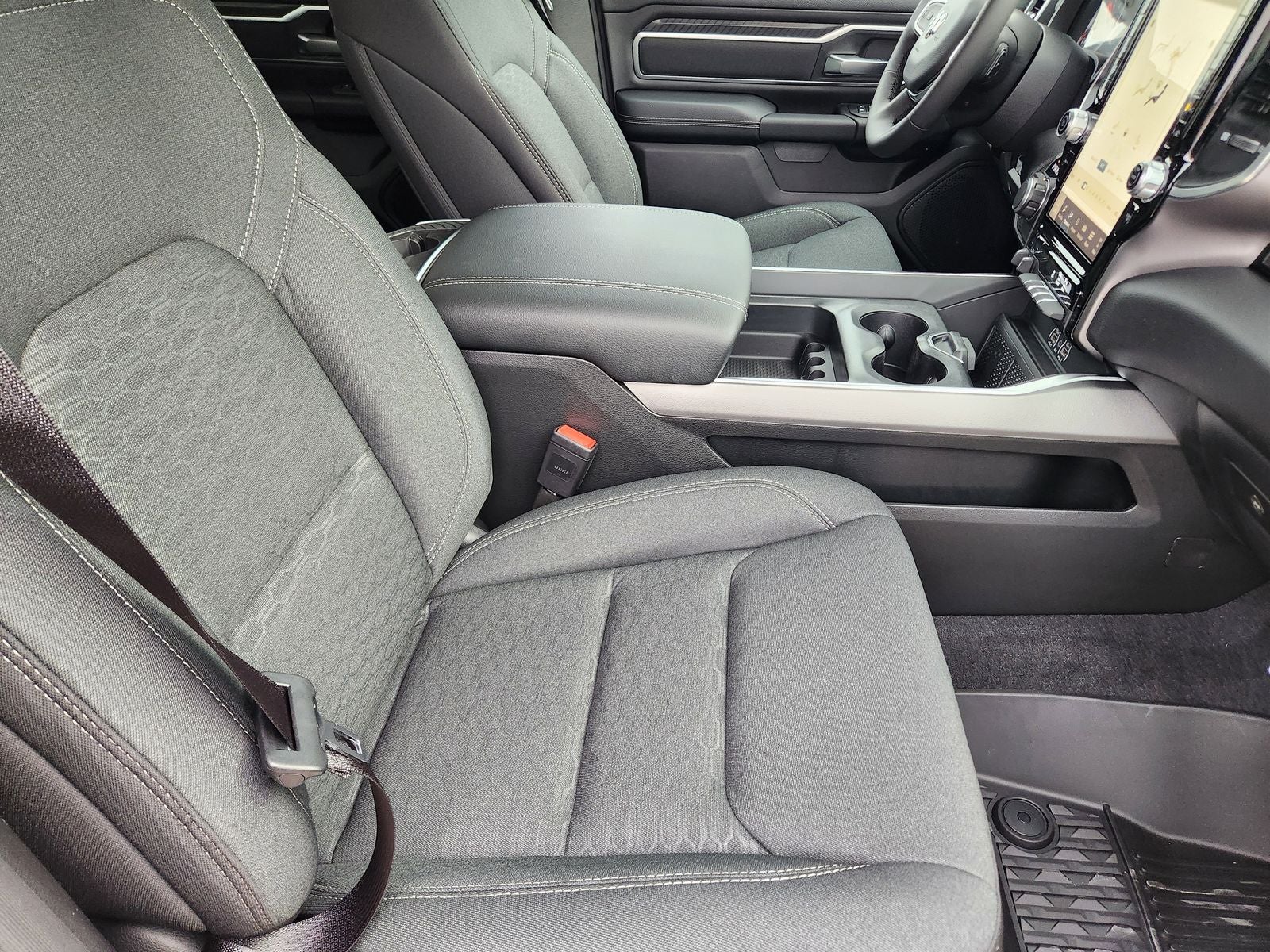 2026 RAM Ram 1500 RAM 1500 LONE STAR CREW CAB 4X4 5'7' BOX