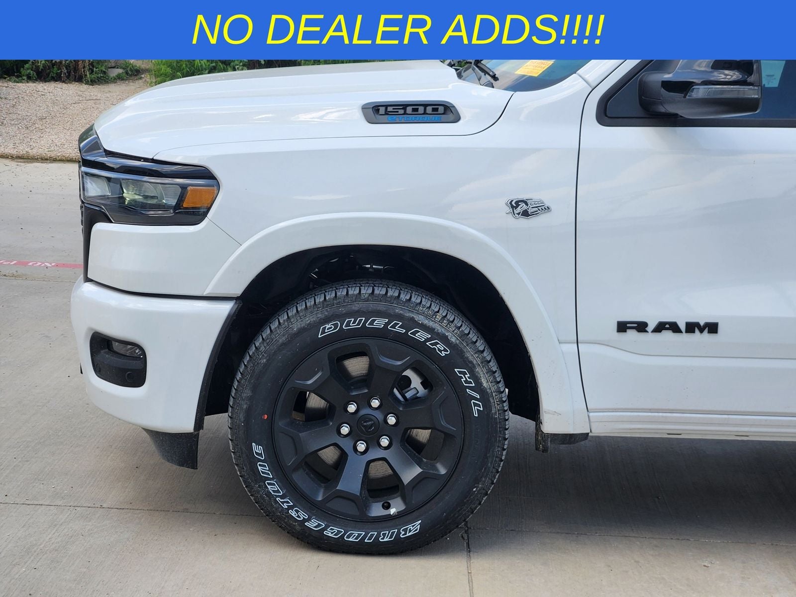 2026 RAM Ram 1500 RAM 1500 LONE STAR CREW CAB 4X4 5'7' BOX