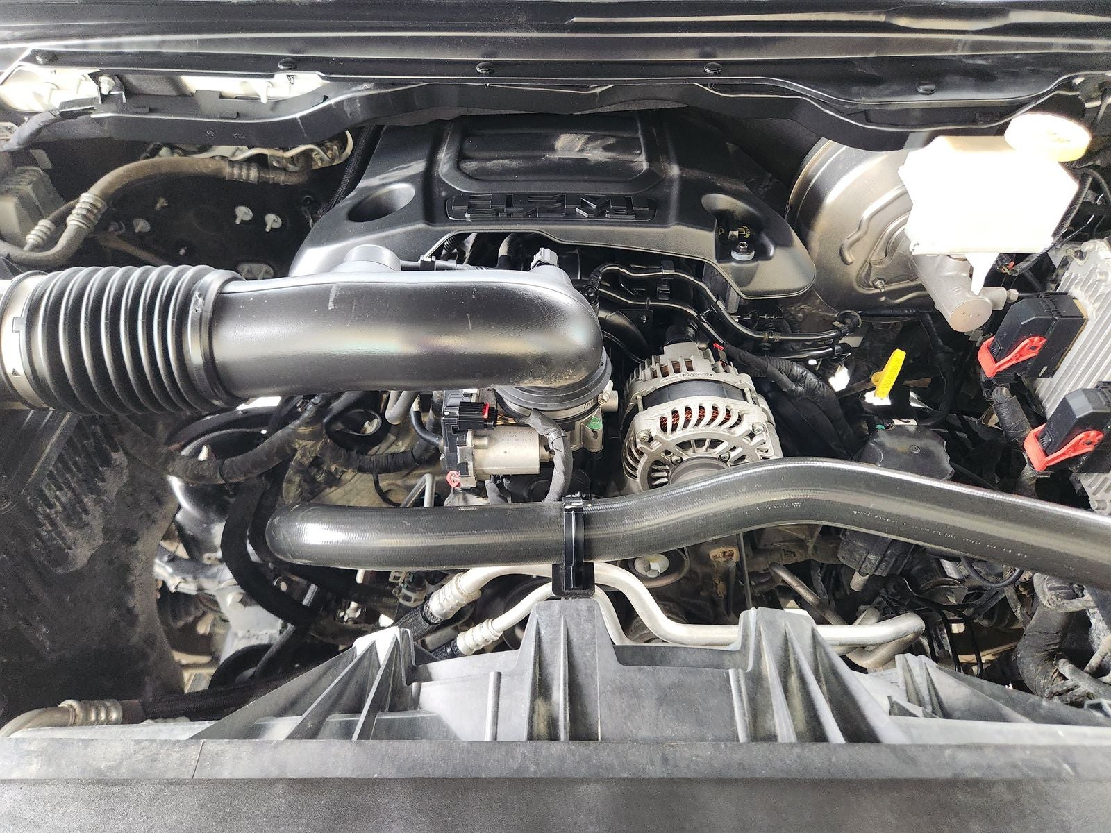 2021 RAM Ram 1500 Big Horn Crew Cab 4x4 6'4' Box