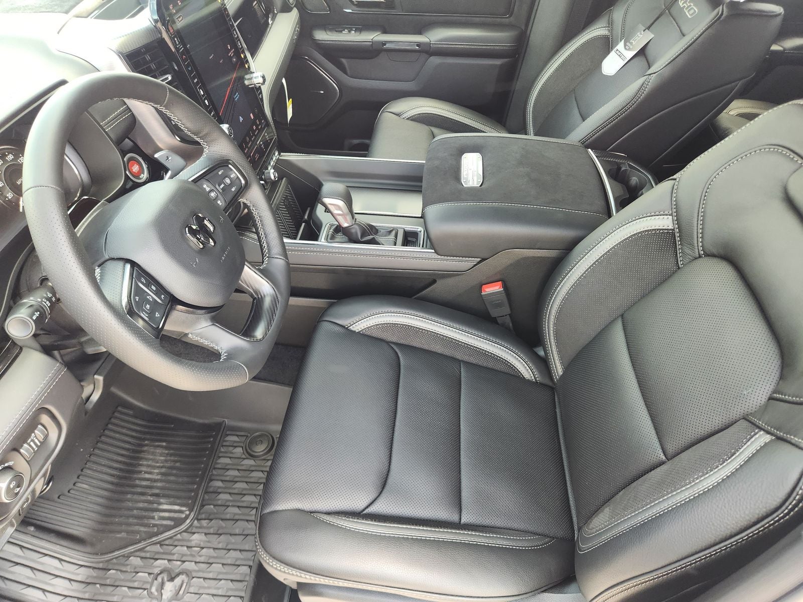 2026 RAM Ram 1500 RAM 1500 RHO CREW CAB 4X4 5'7' BOX