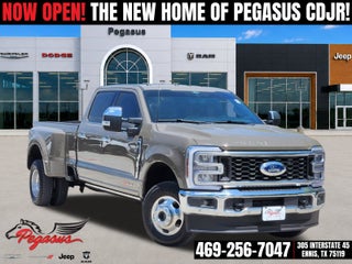2026 Ford F-350SD Lariat DRW