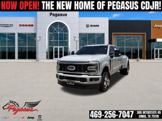 2026 Ford F-350SD Platinum DRW
