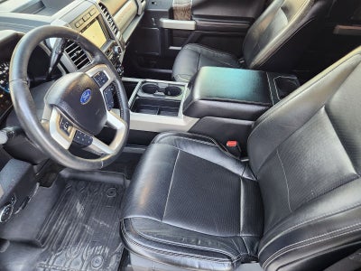 2017 Ford F-350 LARIAT