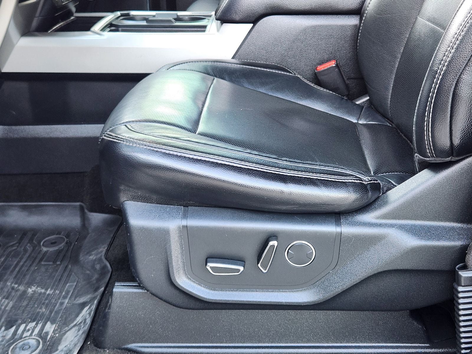 2017 Ford F-350 LARIAT