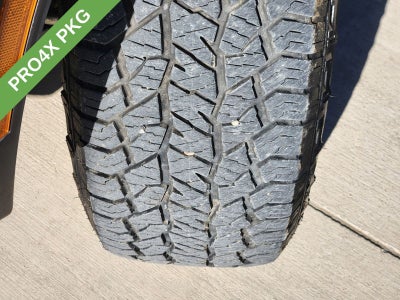 2024 Nissan Frontier Crew Cab PRO-4X 4x4