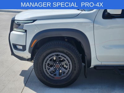 2025 Nissan Frontier Crew Cab PRO-4X 4x4