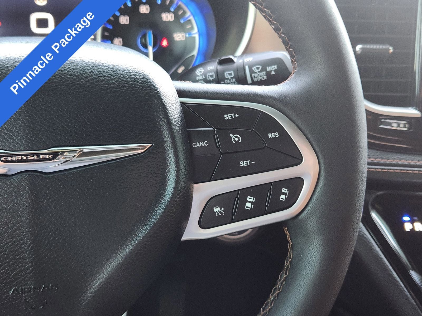 2025 Chrysler Pacifica Pinnacle