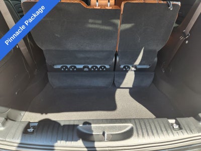 2025 Chrysler Pacifica Pinnacle