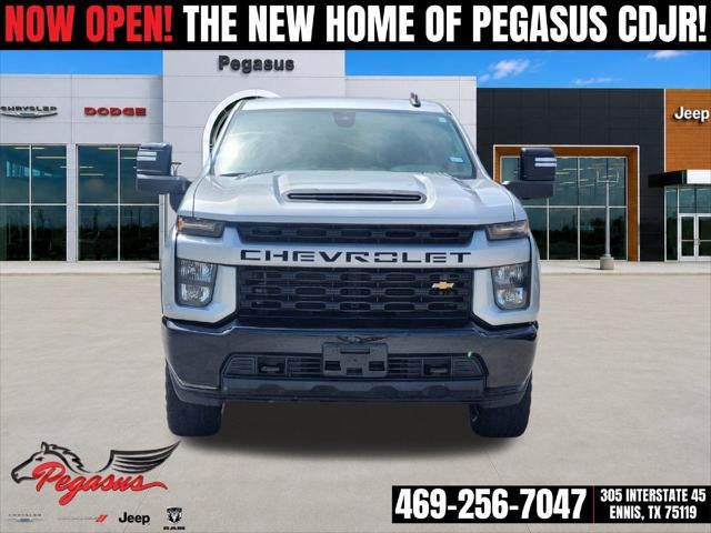 2022 Chevrolet Silverado 2500HD 4WD Crew Cab Standard Bed Custom