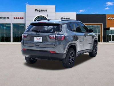2026 Jeep Compass Latitude Altitude