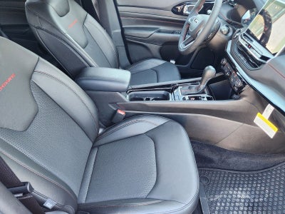 2025 Jeep Compass COMPASS TRAILHAWK 4X4