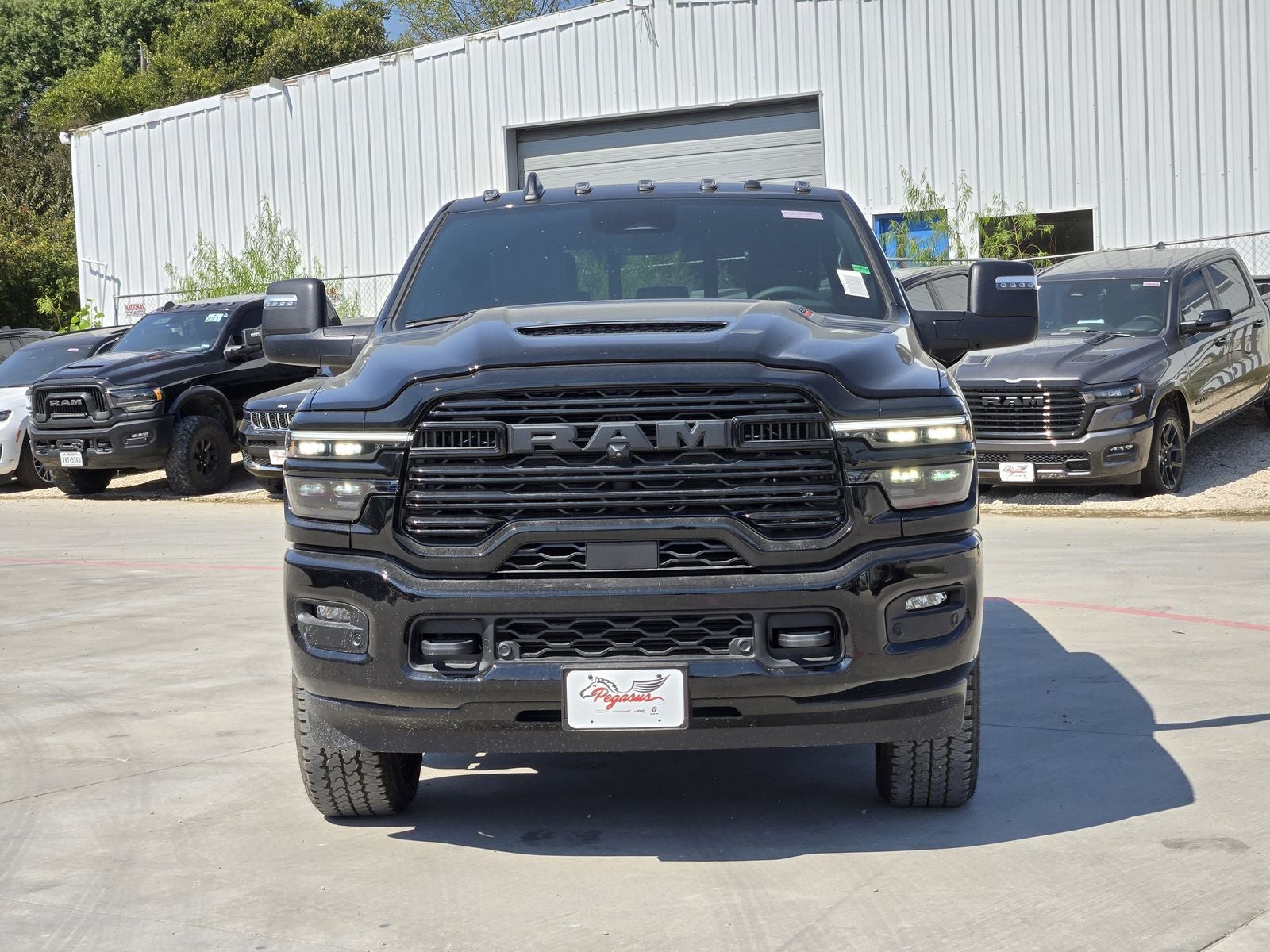2026 RAM Ram 3500 RAM 3500 LARAMIE CREW CAB 4X4 8' BOX