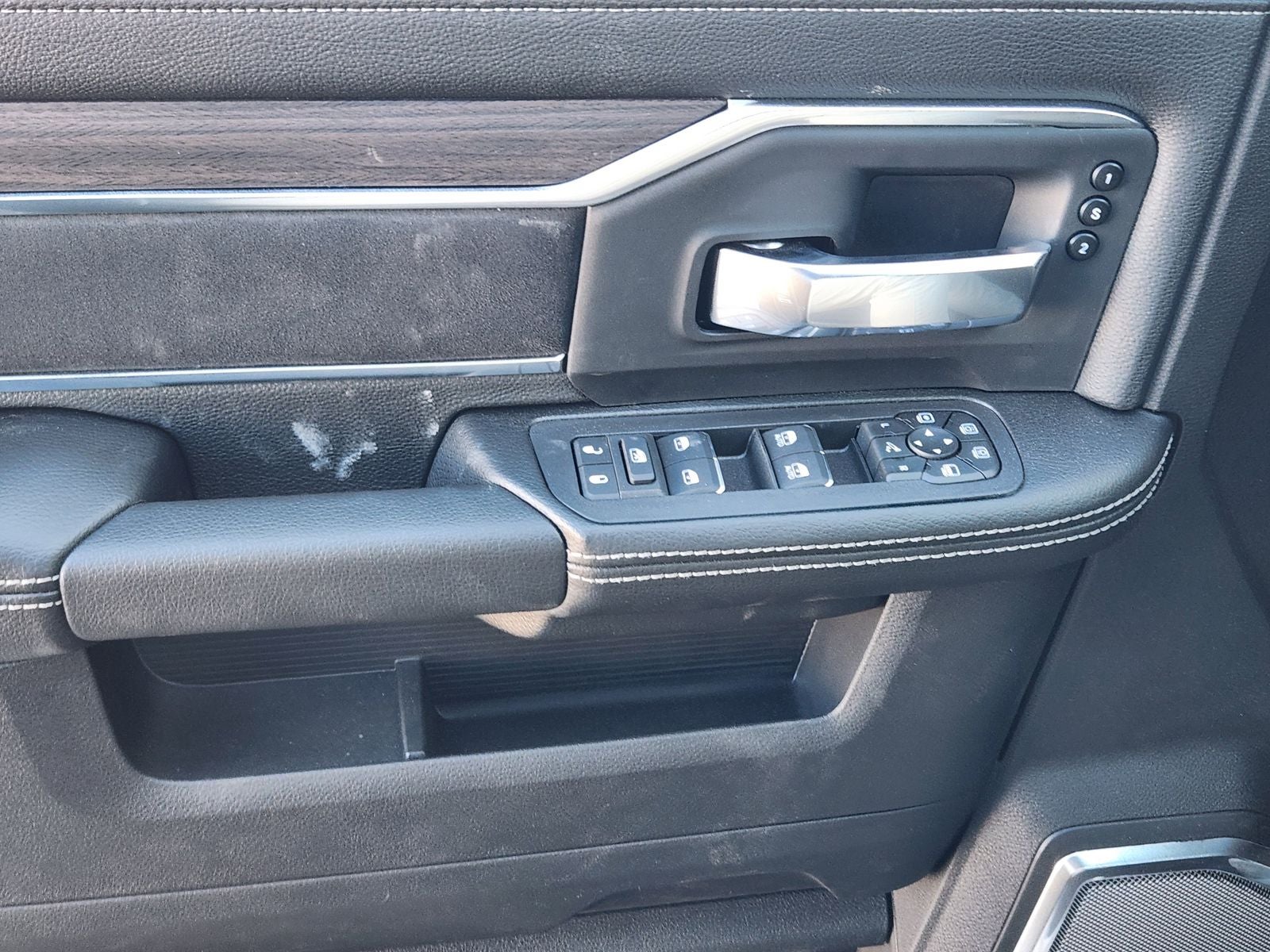 2026 RAM Ram 3500 RAM 3500 LARAMIE CREW CAB 4X4 8' BOX