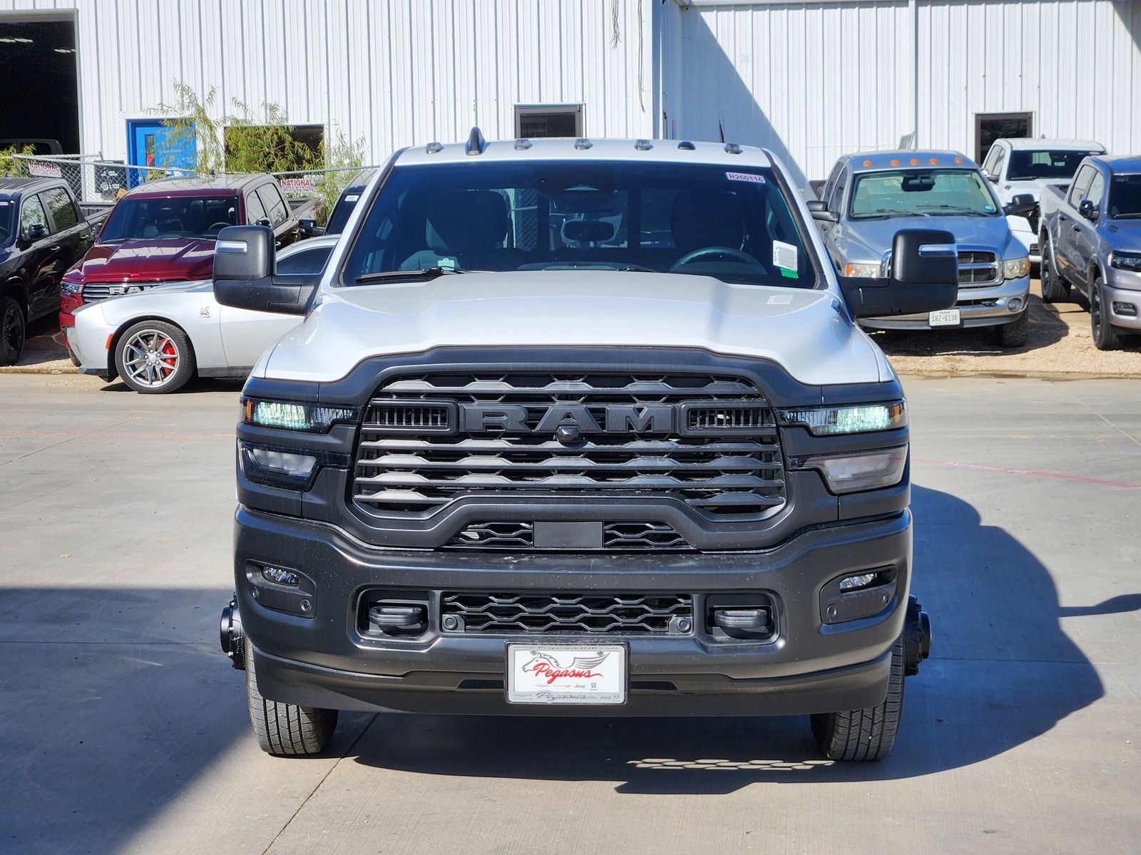 2026 RAM Ram 3500 RAM 3500 TRADESMAN CREW CAB 4X4 8' BOX