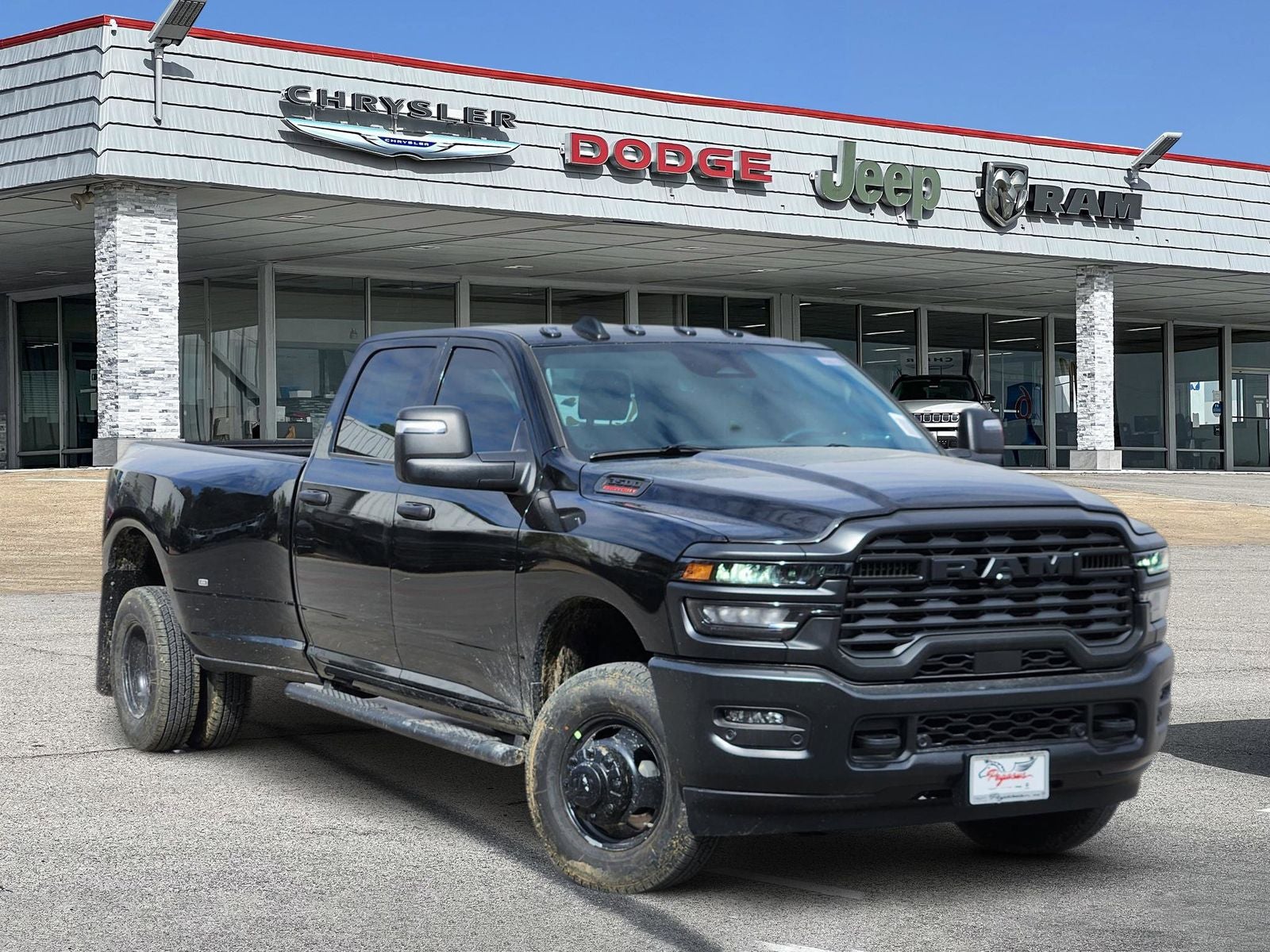 2026 RAM Ram 3500 RAM 3500 TRADESMAN CREW CAB 4X4 8' BOX