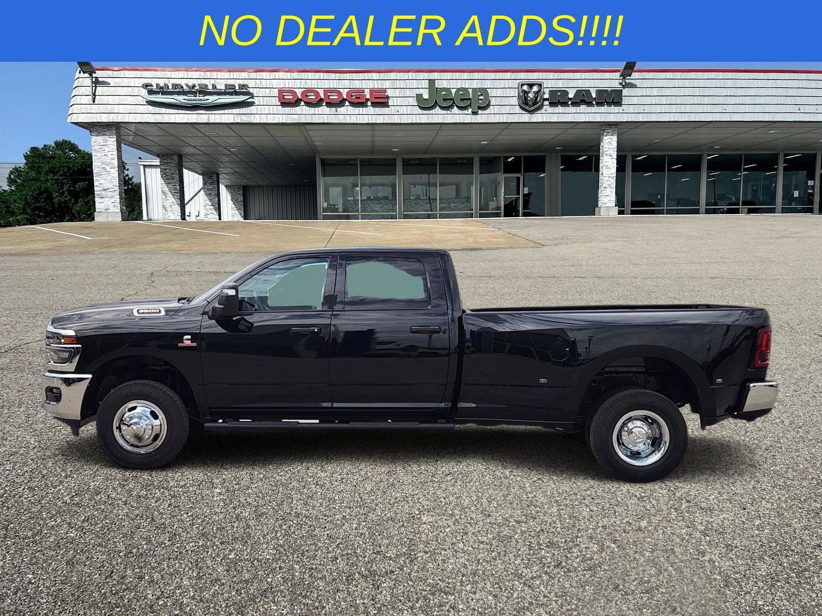 2026 RAM Ram 3500 RAM 3500 TRADESMAN CREW CAB 4X4 8' BOX
