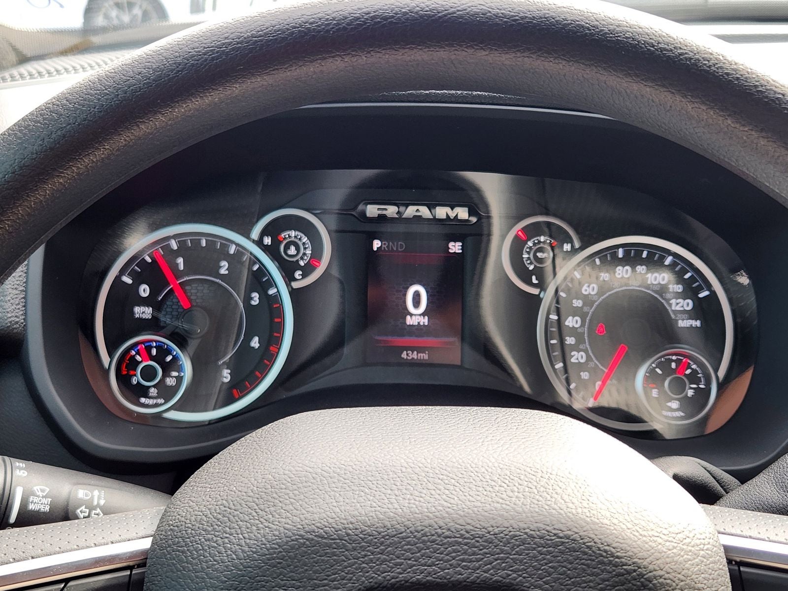 2026 RAM Ram 3500 RAM 3500 TRADESMAN CREW CAB 4X4 8' BOX