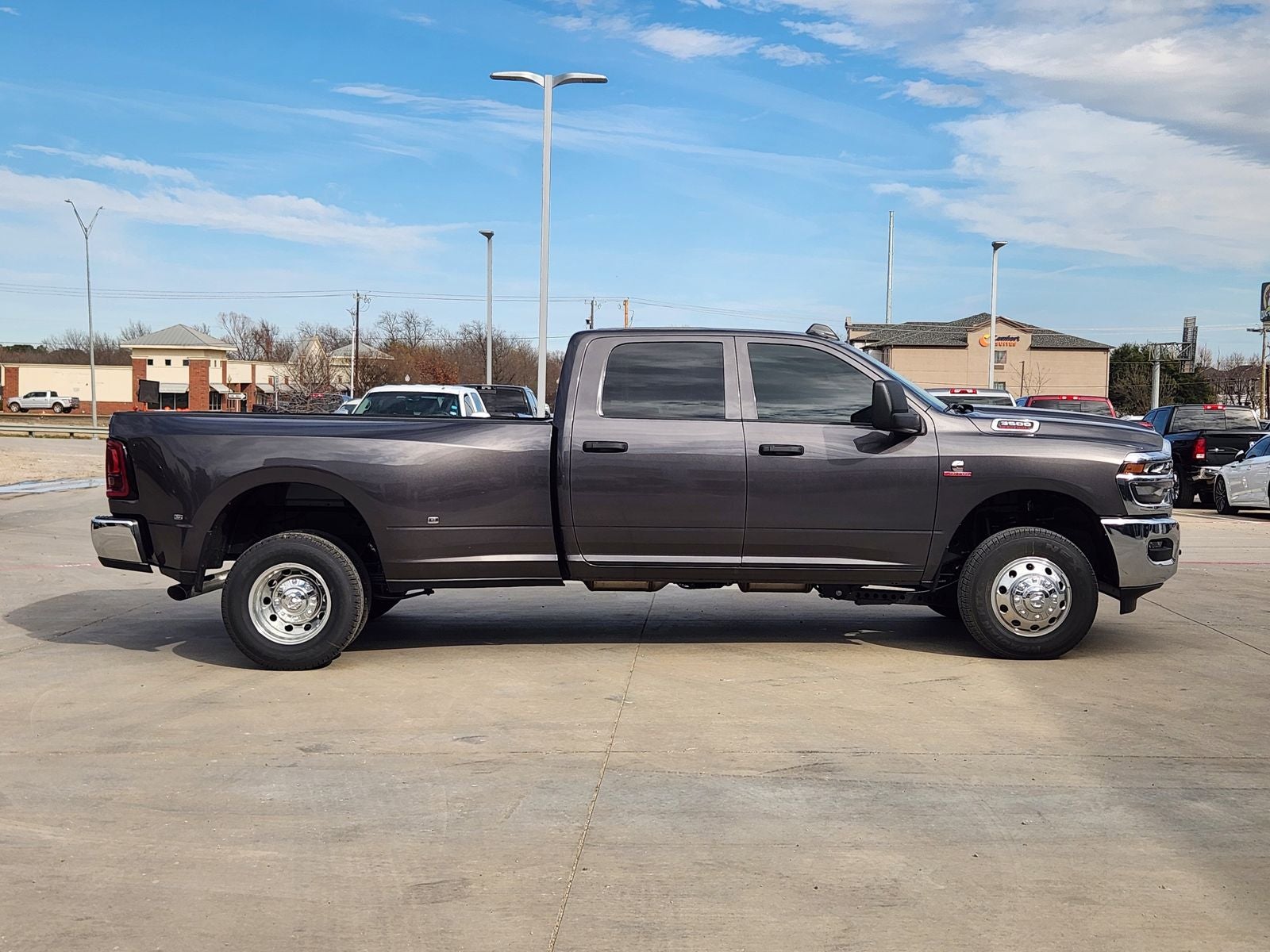2026 RAM Ram 3500 RAM 3500 TRADESMAN CREW CAB 4X4 8' BOX
