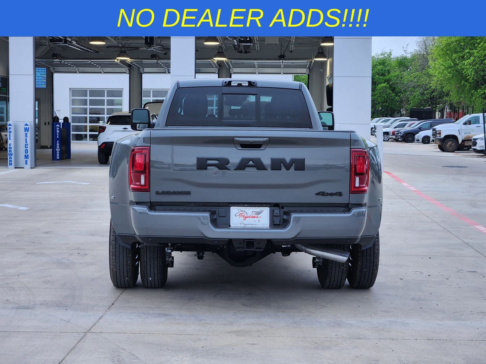 2026 RAM Ram 3500 RAM 3500 LARAMIE CREW CAB 4X4 8' BOX