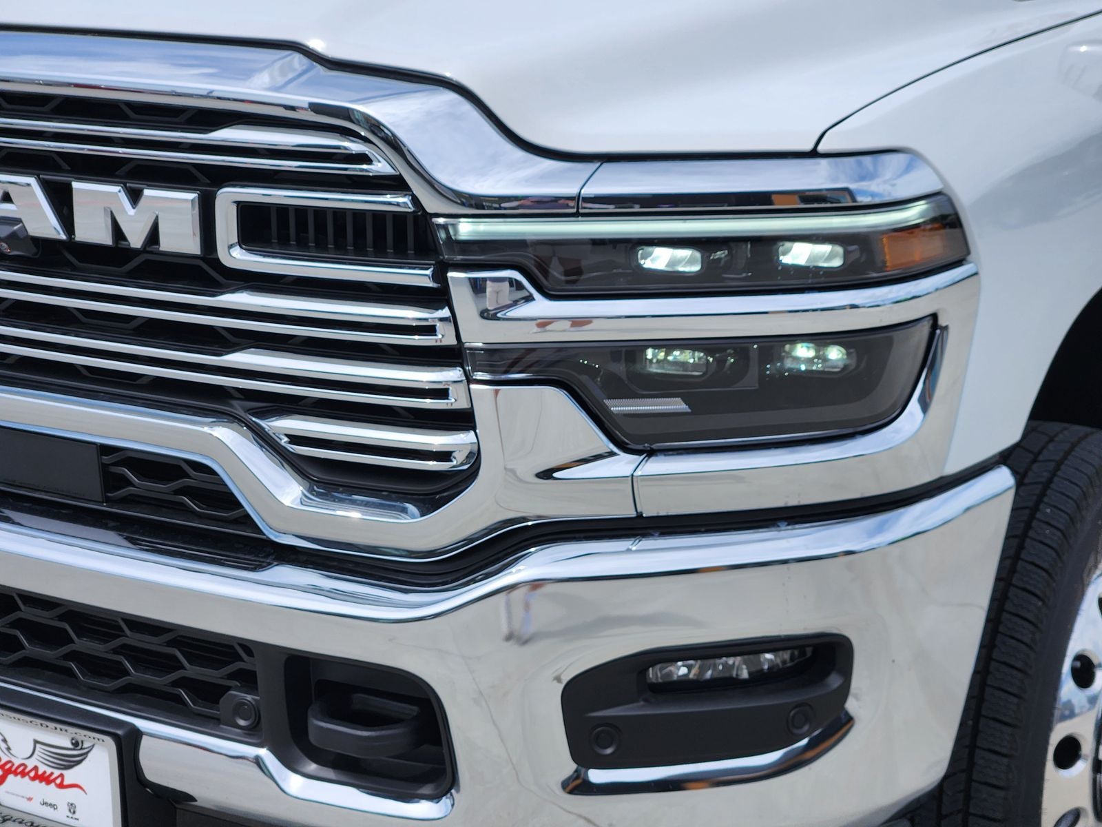 2026 RAM Ram 3500 RAM 3500 LARAMIE CREW CAB 4X4 8' BOX